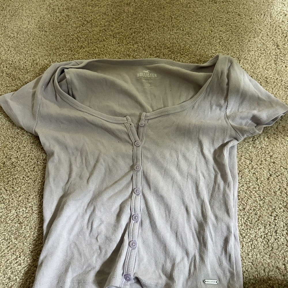 Hollister Lavender Button-Up Top baby tee